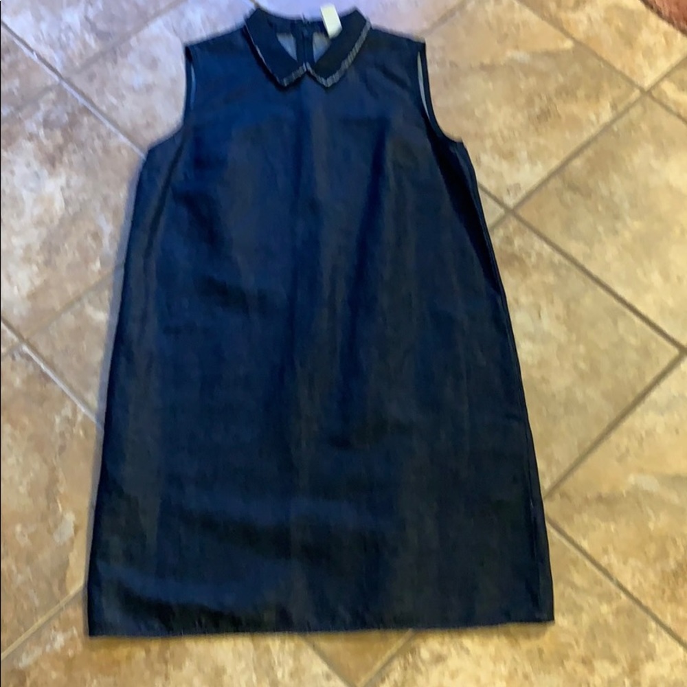 Sleeveless dress 37"